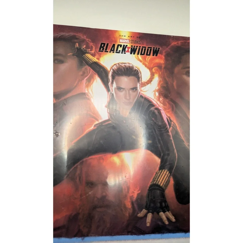 Marvel Studios Black Widow The Art of the Movie Hardcover‎ Book New Sealed MCU
